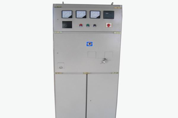 兵团一零一团控制柜-使用3683控制柜前进行这些检查